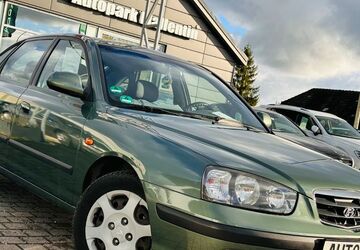 Hyundai Elantra 121.000 km 2.500 &euro; Stepenitztal 23936