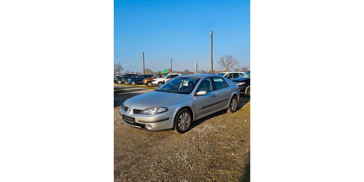 Renault Laguna 200.860 km 999 &euro; Lübben 15907
