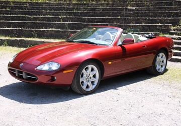 Jaguar XK8 131.000 km 32.999 &euro; Heppenheim 64646