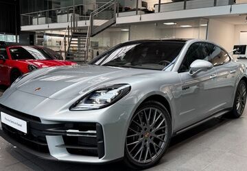 Porsche Panamera 10.900 km 156.900 &euro; Kassel 34123