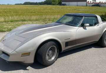 Corvette C3 23.800 km 29.900 &euro; Graben 86836