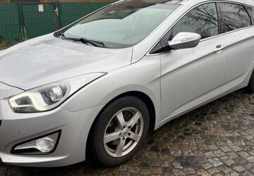 Hyundai i40 157.000 km 7.700 &euro; Berlin 13507