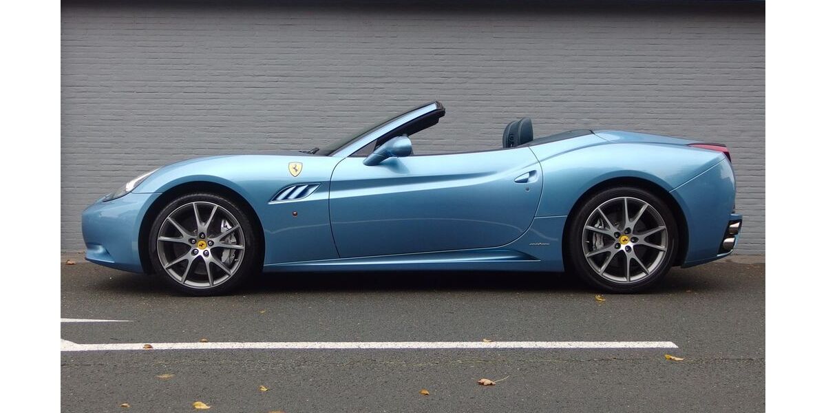 Ferrari California 116.212 km 82.500 &euro; Rijnsburg 
