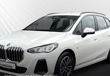 BMW 218 Active Tourer 6.534 km 30.988 &euro; Rüsselsheim 65428