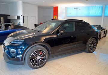 Porsche Macan 24.000 km 84.880 &euro; Otterfing 83624