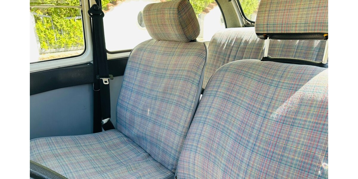 Citroen 2 CV 68.000 km 15.500 &euro; Berlin 10178