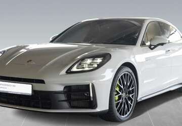 Porsche Panamera 9.900 km 139.990 &euro; Frankfurt am Main 60314