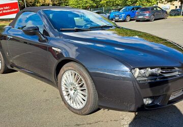 Alfa Romeo Spider 74.500 km 8.980 &euro; Hof 95030