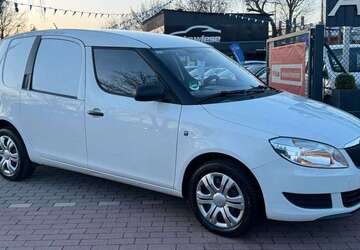 Skoda Praktik 112.224 km 6.990 &euro; Berlin 13127