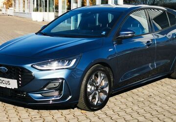 Ford Focus 8.900 km 25.490 &euro; Hilter 49176