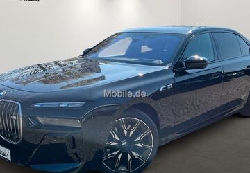 BMW M760 20.823 km 103.980 &euro; Oberhausen 46149