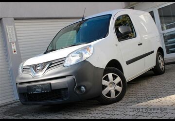 Nissan NV250 107.650 km 9.490 &euro; München 81243