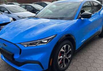 Ford Mustang 14.500 km 38.000 &euro; Toppenstedt 21442