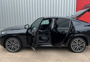 BMW X6 7.781 km 82.900 &euro; Bückeburg 31675