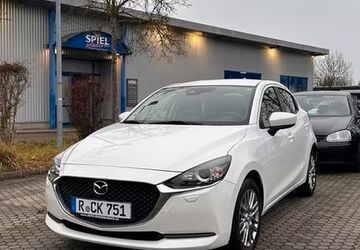Mazda 2 42.600 km 15.000 &euro; Regensburg 93051