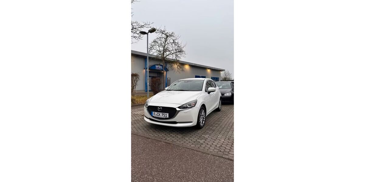Mazda 2 42.600 km 15.000 &euro; Regensburg 93051