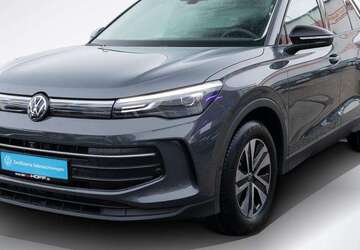 VW Tiguan 5.000 km 44.975 &euro; Troisdorf 53842
