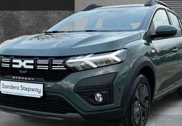 Dacia Sandero 8.000 km 16.910 &euro; Freising 85354