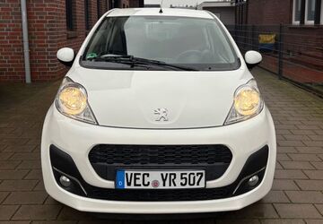 Peugeot 107 49.000 km 4.900 &euro; Damme 49401