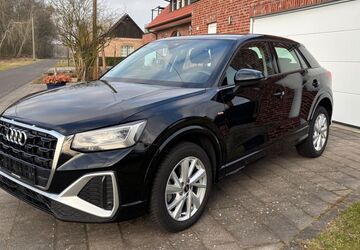 Audi Q2 11.888 km 25.490 &euro; Gütersloh 33330