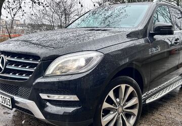 Mercedes-Benz ML 350 149.500 km 21.000 &euro; Remscheid 42855