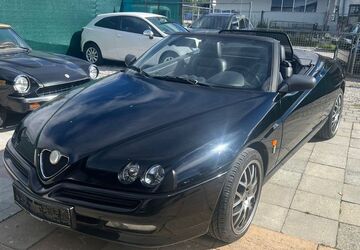 Alfa Romeo Spider 108.832 km 3.999 &euro; München 81829