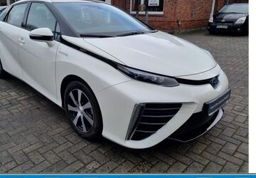 Toyota Mirai 9.000 km 18.490 &euro; Wiesmoor 26639
