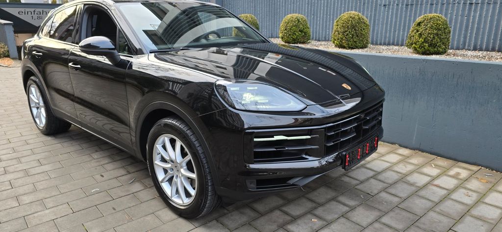 Porsche Cayenne 21.300 km 91.977 &euro; München 80689