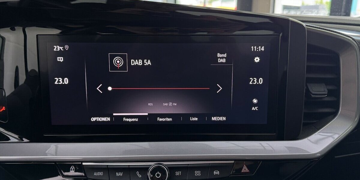Opel Mokka 1.2 Elegance CarPlay Navi Kamera 30.717 km 15.120 &euro; Lich 35423