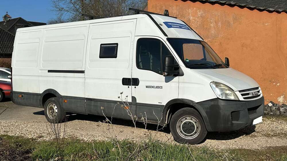 IVECO Daily 254.000 km 3.750 &euro; Heinsberg 52525