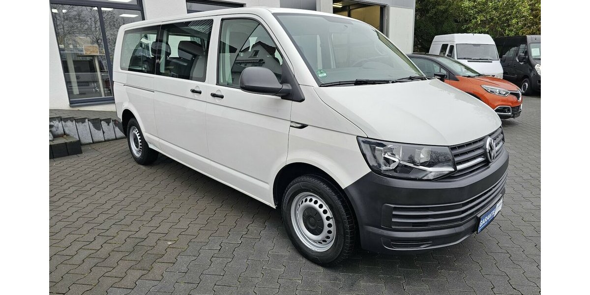 VW T6 Transporter 2.0 TDI lang 9-Sitzer AHK PDC 165.990 km 19.990 &euro; Löhne 32584