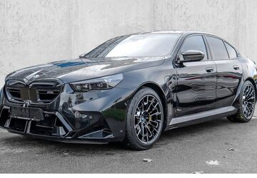 BMW M5 2.900 km 140.490 &euro; Hagen 58119