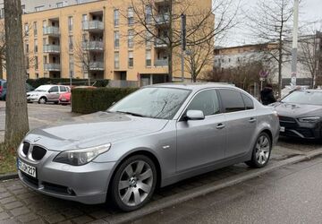 BMW 523 153.000 km 8.999 &euro; Freiburg 79100
