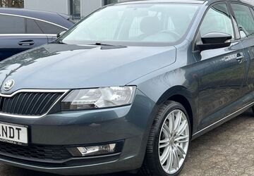 Skoda Rapid 109.541 km 13.490 &euro; Steinhagen 33803