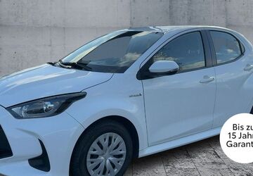 Toyota Yaris 33.500 km 17.930 &euro; Hof 95030