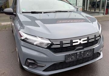 Dacia Sandero 13.500 km 15.900 &euro; Kusel 66869