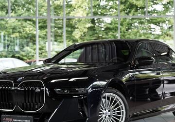 BMW i7 8.900 km 178.900 &euro; Remscheid/NRW 42855