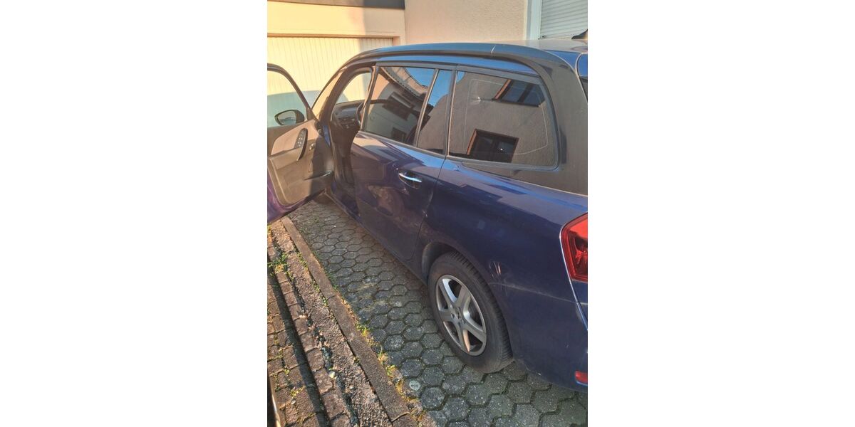 Citroen C4 Picasso 98.000 km 8.900 &euro; Weitersburg 56191