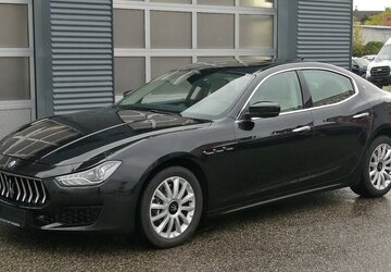 Maserati Ghibli 3.0 D Leder Klimaautomatik Leder BI-XENON 39.000 km 39.899 &euro; Landau 76829