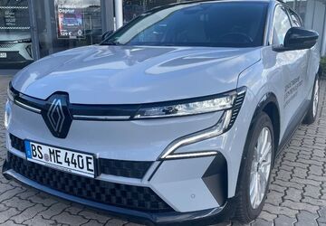 Renault Megane 10.564 km 33.990 &euro; Braunschweig 38124