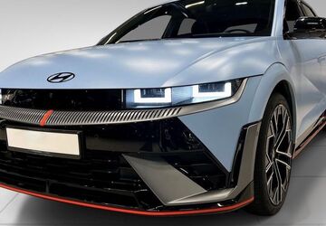 Hyundai IONIQ 5 13.457 km 53.490 &euro; Göttingen 37081