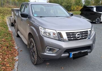 Nissan Navara 44.300 km 26.500 &euro; Köditz 95189