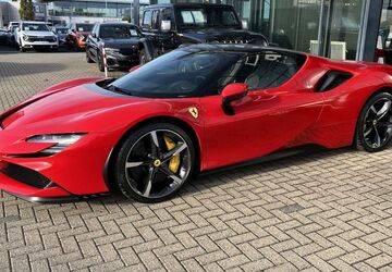 Ferrari SF90 1.050 km 444.000 &euro; Düren 52351