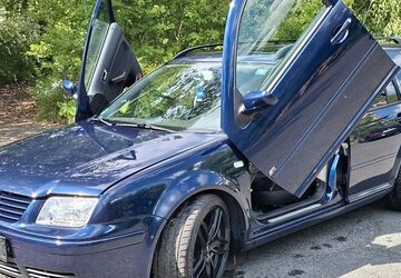 VW Bora 220.000 km 4.999 &euro; Oberkotzau 95145