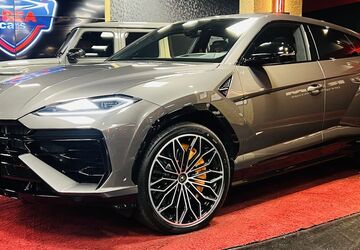 Lamborghini Urus 1.900 km 314.900 &euro; Berlin 12353