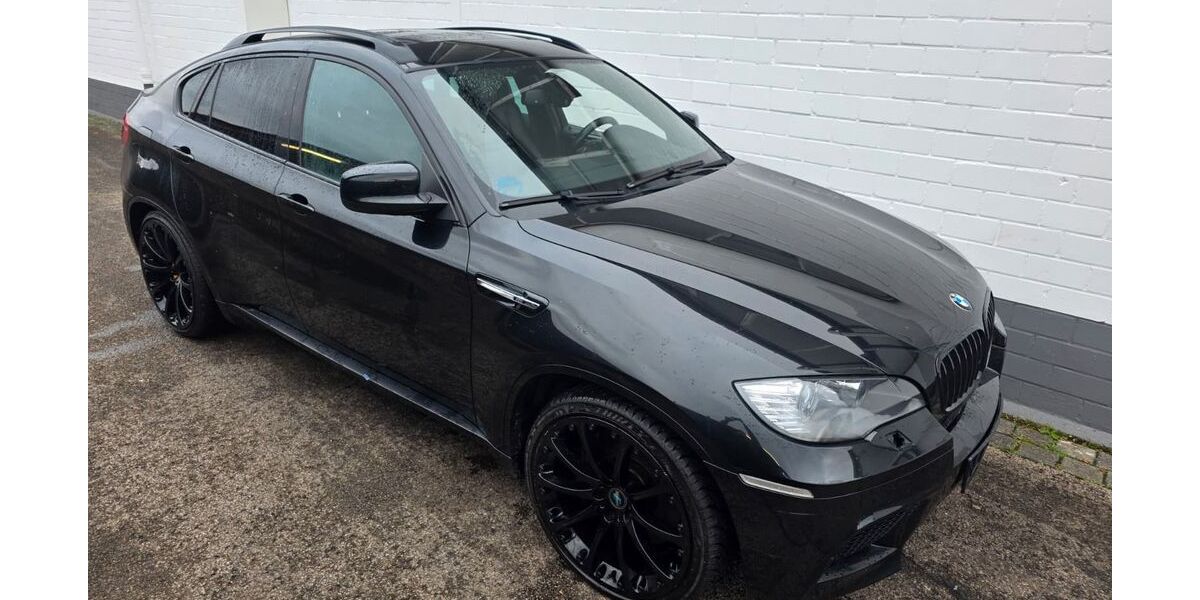 BMW X6 M 208.000 km 11.950 &euro; Köln 51149