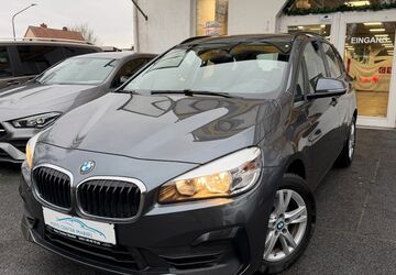 BMW 216 106.086 km 12.990 &euro; Bremen 28719