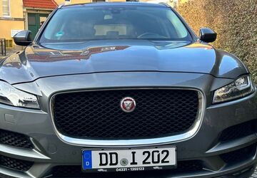 Jaguar F-Pace 133.000 km 18.600 &euro; Dresden 01127
