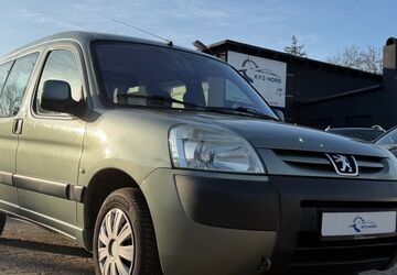 Peugeot Partner 176.000 km 2.999 &euro; Neumünster 24536