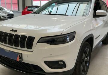 Jeep Cherokee 36.500 km 24.950 &euro; Geesthacht 21502